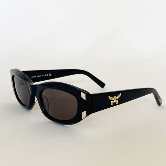 MCM 53mm Oval Sunglasses NEW With Case and Lens Cloth - Picture 11 of 11